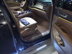 Volkswagen Viloran 380TSI Prestige - photo 19