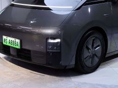 Li Auto Li Xiang MEGA Ultra - photo 9