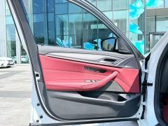 BMW 5 Series 530Li Luxury M Sport Package - ფოტო 11
