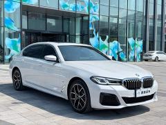 BMW 5 Series 530Li Luxury M Sport Package - ფოტო 3