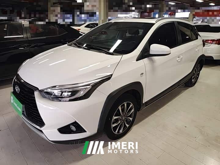 Toyota Yaris L Zhixuan X 1.5L CVT Luxury Edition - автомобиль из Китая