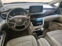Buick GL8 Land Business Class Comfort Edition - photo 12