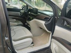 Buick GL8 Land Business Class Comfort Edition - photo 8