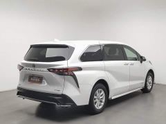 Toyota Grevias 2.5L Hybrid Comfort Edition - фото 2
