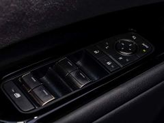 Lexus LM 350h Seven-Seater Elegant Edition - ფოტო 11