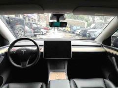 Tesla Model Y Standard Range RWD - ფოტო 19