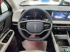 Lincoln Explorer 2.0T Two-Wheel Drive Premium - ფოტო 10