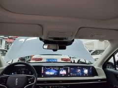 Lincoln Explorer 2.0T Two-Wheel Drive Premium - ფოტო 17