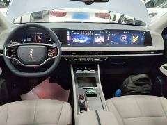 Lincoln Explorer 2.0T Two-Wheel Drive Premium - ფოტო 9