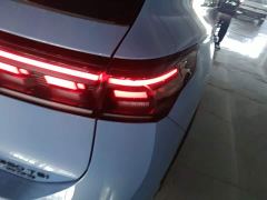 Volkswagen Tiguan L PRO 380TSI AWD R-Line Premium Edition - photo 7