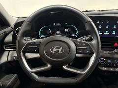 Hyundai Elantra 1.5L CVT Luxury - фото 11