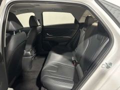 Hyundai Elantra 1.5L CVT Luxury - фото 9