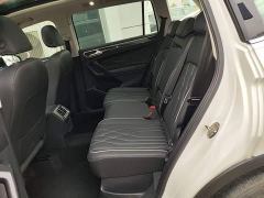 Volkswagen Tiguan L Outstanding Edition 300TSI Automatic FWD Dragon Ascendant Version - photo 16