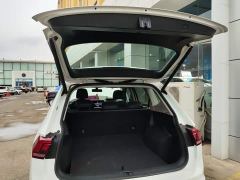 Volkswagen Tiguan L Outstanding Edition 300TSI Automatic FWD Dragon Ascendant Version - photo 18