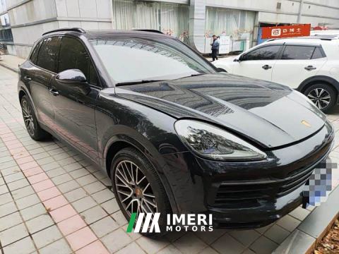 2022 Porsche Cayenne 3.0T Platinum Edition - car from China