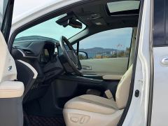 Toyota Sienna 2.5L Hybrid Premium Edition - photo 7