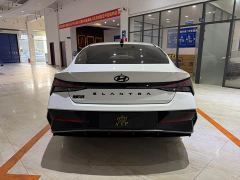 Hyundai Elantra 1.5L CVT GLX Elite - ფოტო 5