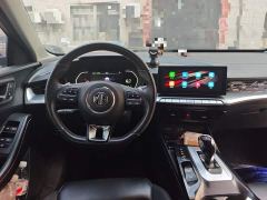 SAIC MG5 Facelift 300TGI DCT Premium Luxury Edition - ფოტო 11