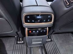 Dongfeng eπ008 210Max Extended Range 6-Seater - фото 17