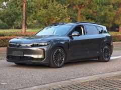 Voyah Lantu FREE AWD Qiankun Edition - photo 1
