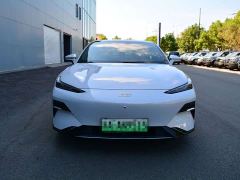 Geely Galaxy E8 665km Rear-Drive Starship Long-Range Edition - фото 2