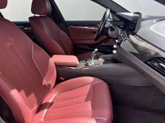 BMW 5 Series 525Li M Sport Package - фото 11