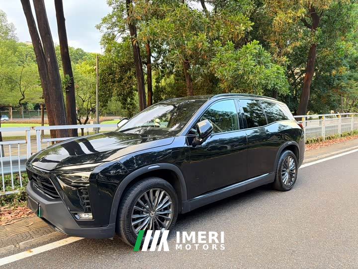 NIO ES8 580KM Six-Seater - автомобиль из Китая