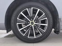 SAIC MG i5 1.5L Manual Platinum Edition - ფოტო 17
