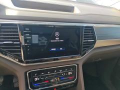 Volkswagen Viloran 380TSI Prestige - photo 13