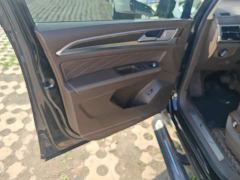 Volkswagen Viloran 380TSI Prestige - photo 7