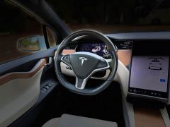 Tesla Model X Long Range Plus - ფოტო 6