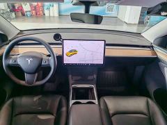 Tesla Model Y Long Range All-Wheel Drive - ფოტო 6