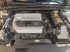 Lexus ES 200 Premium Edition - ფოტო 10