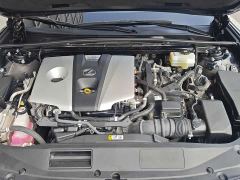 Lexus ES 300h Excellence - ფოტო 14