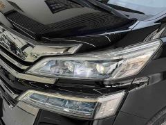 Toyota Vellfire Crown Hybrid 2.5L HV Luxury Edition - photo 6