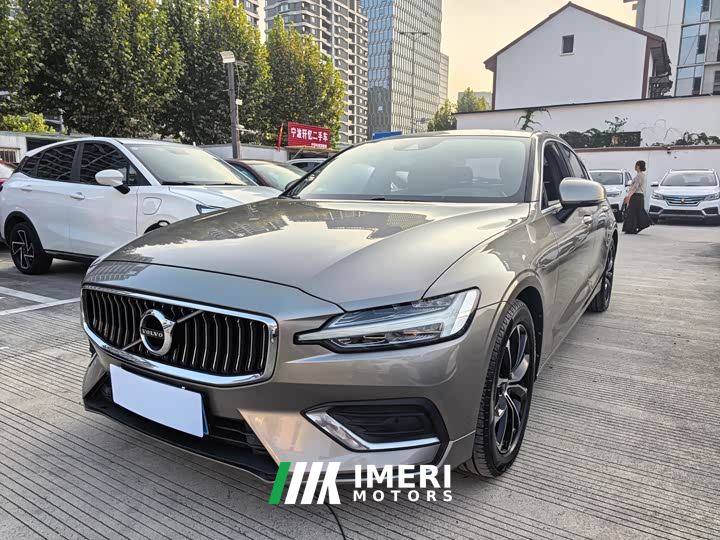 Volvo S60 T4 Inscription Luxury - ავტომობილი ჩინეთიდან