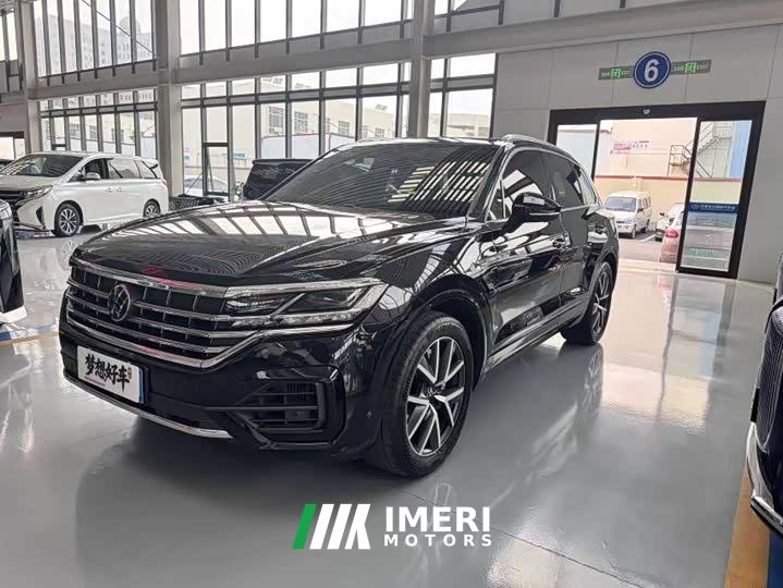 Volkswagen Touareg 3.0TSI Ruixiang Classic Sport Package - автомобиль из Китая