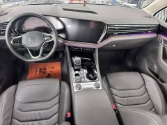 Volkswagen Touareg 3.0TSI Ruixiang Classic Sport Package - фото 8
