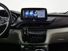 Buick GL8 Land Business Class 652T Luxury - ფოტო 12