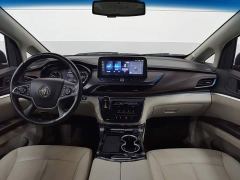 Buick GL8 Land Business Class 652T Luxury - ფოტო 5
