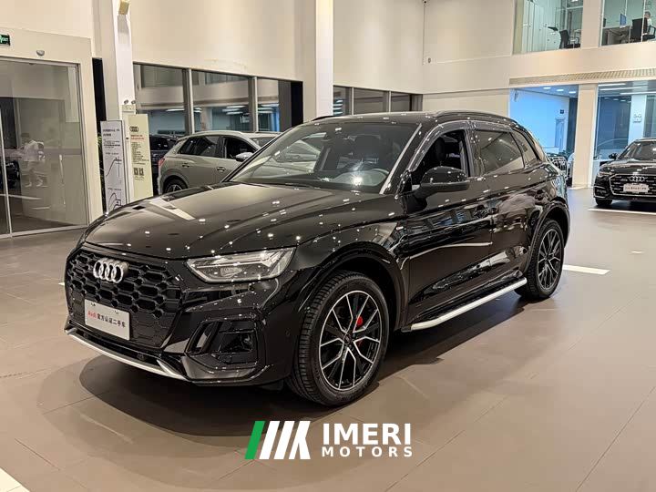 Audi Q5L 45 TFSI Luxury Dynamic - ავტომობილი ჩინეთიდან
