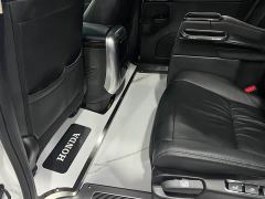 Honda Odyssey 2.0L Sharp Premium Edition - ფოტო 5
