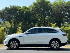 Mercedes-Benz EQC 350 4MATIC - photo 4