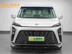 Buick GL8 New Energy Luzun Respect Edition 7-Seater - фото 2