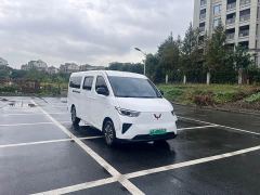 Wuling Yangguang 300km Comfort Passenger Van 75kW - фото 3