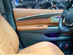 Toyota Gravia 2.5L Hybrid Comfort Edition - фото 12