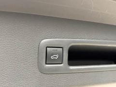 Toyota Gravia 2.5L Hybrid Comfort Edition - фото 14