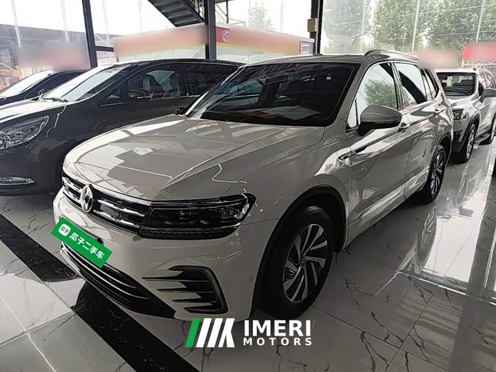 Volkswagen Tiguan L Plug-in Hybrid 430PHEV Plug-in Hybrid Premier Edition