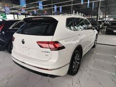 Volkswagen Tiguan L Plug-in Hybrid 430PHEV Plug-in Hybrid Premier Edition - photo 6