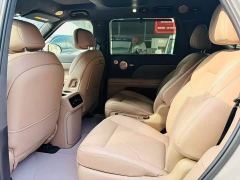 IM Motors Zhiji LS8 66 Ultra Luxury Six-Seater - фото 4